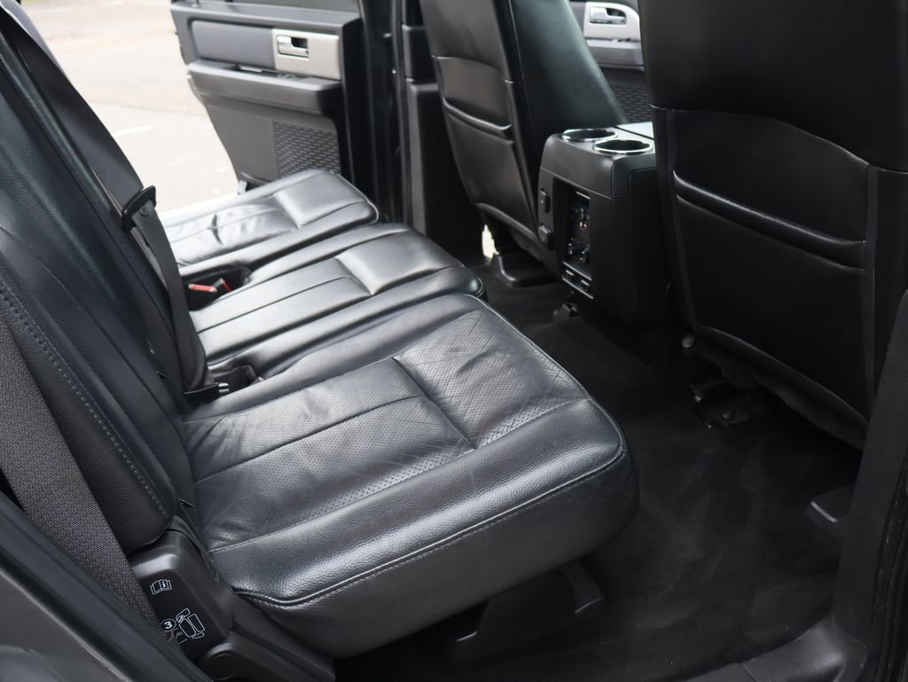Used 2012 Ford Expedition Limited image 32