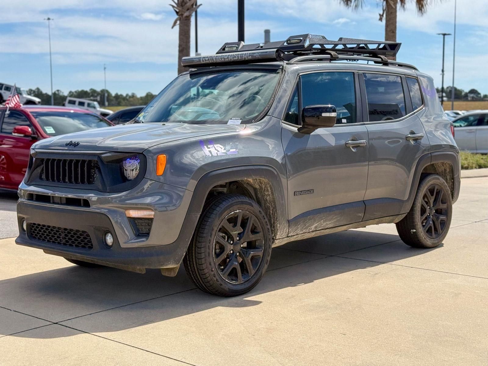 Used 2022 Jeep Renegade Altitude w/ Convenience Group image 3