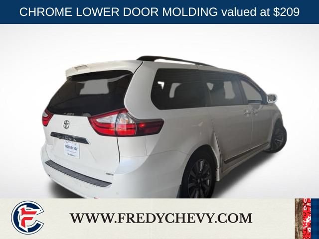 Used 2019 Toyota Sienna Limited Premium w/ Carpet Mat Package FWD image 5