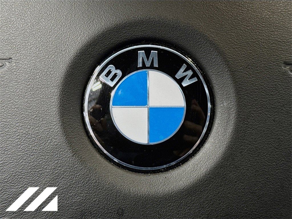 Used 2023 BMW X7 xDrive40i w/ M Sport Package image 36