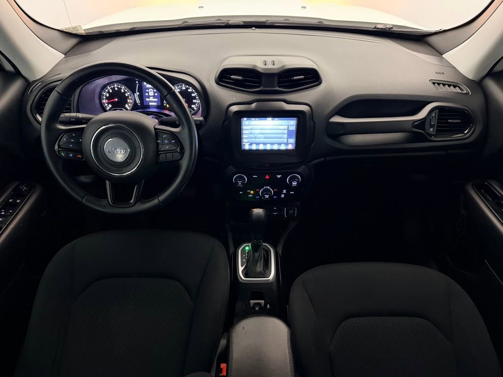 Used 2020 Jeep Renegade Altitude image 16