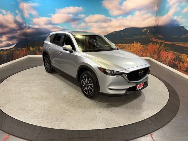 Used 2018 MAZDA CX-5 Touring w/ Preferred Equipment Package AWD/4WD image 2
