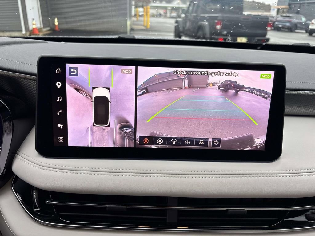 New 2026 INFINITI QX60 Luxe w/ Cargo Package image 16