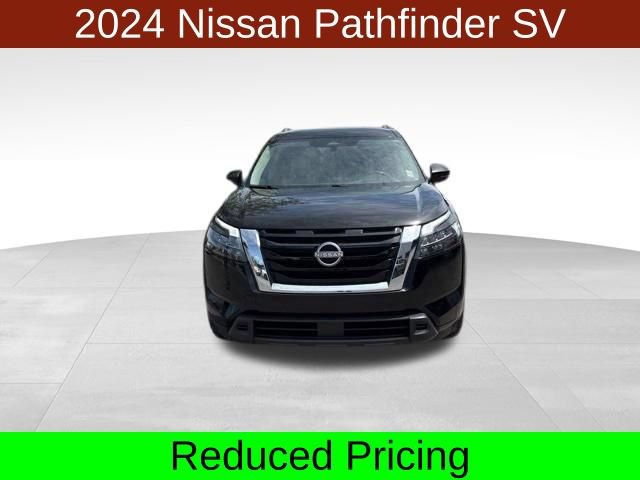 Used 2024 Nissan Pathfinder SV AWD/4WD image 2