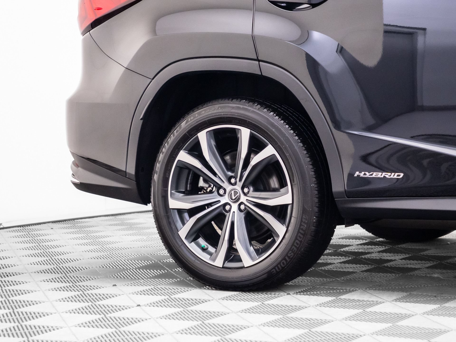 Used 2022 Lexus RX 450h AWD w/ Premium Package image 35