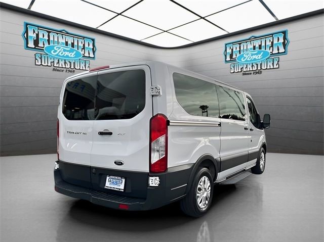 Used 2018 Ford Transit 150 XLT image 8
