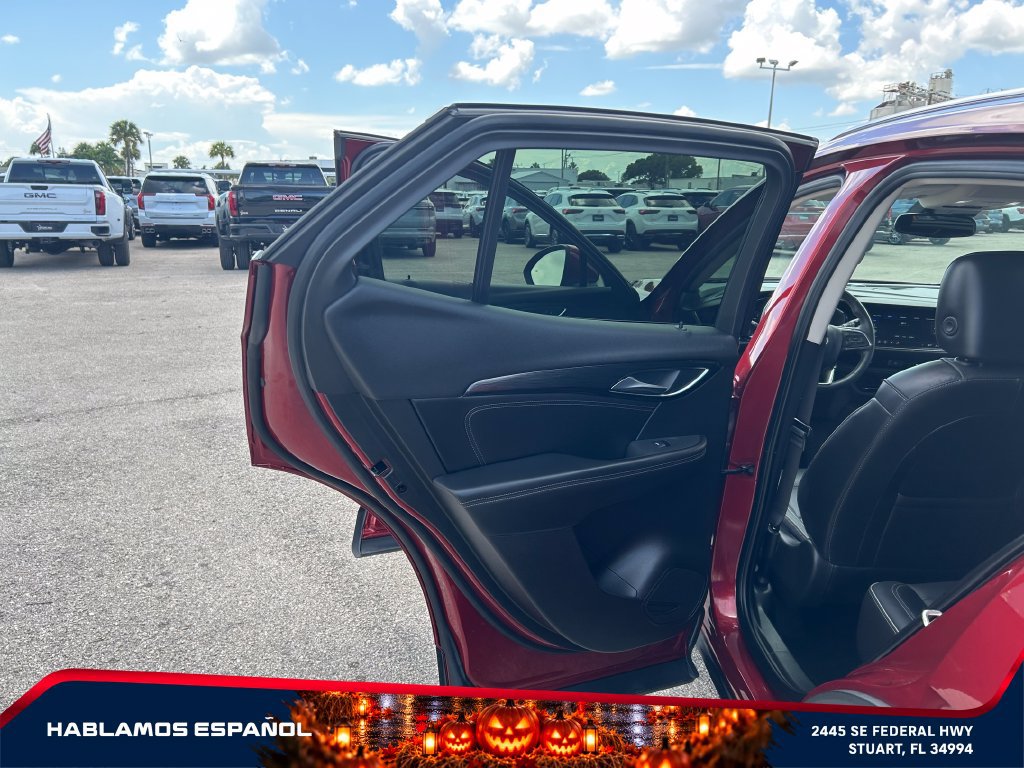 Used 2022 Buick Envision Essence w/ Technology Package I FWD image 28