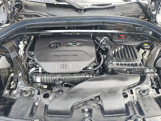 Used 2017 MINI Cooper Countryman S AWD/4WD image 8