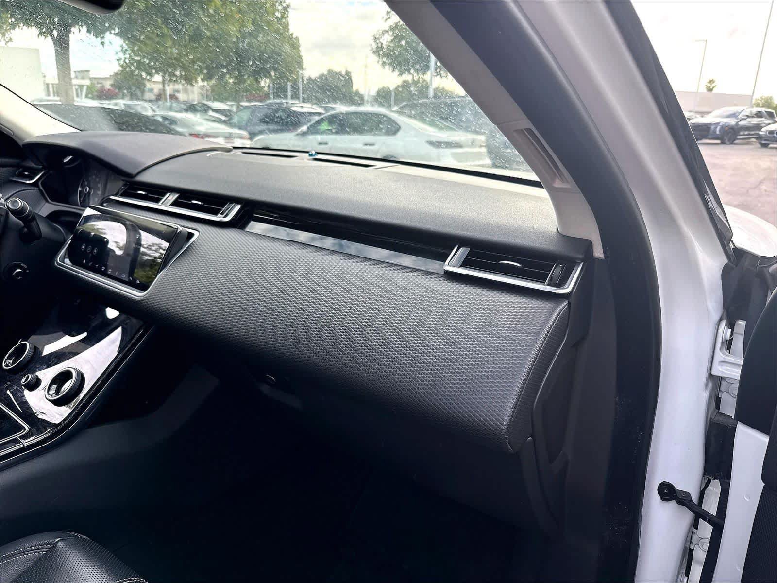 Used 2020 Land Rover Range Rover Velar S AWD/4WD image 26