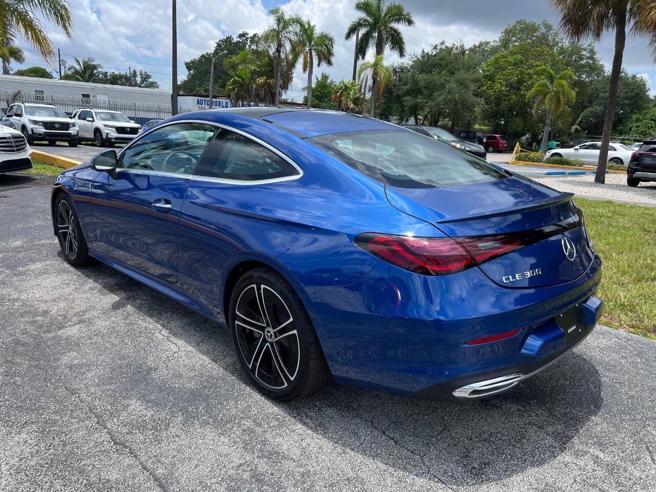 Used 2024 Mercedes-Benz CLE 300 4MATIC Coupe image 7