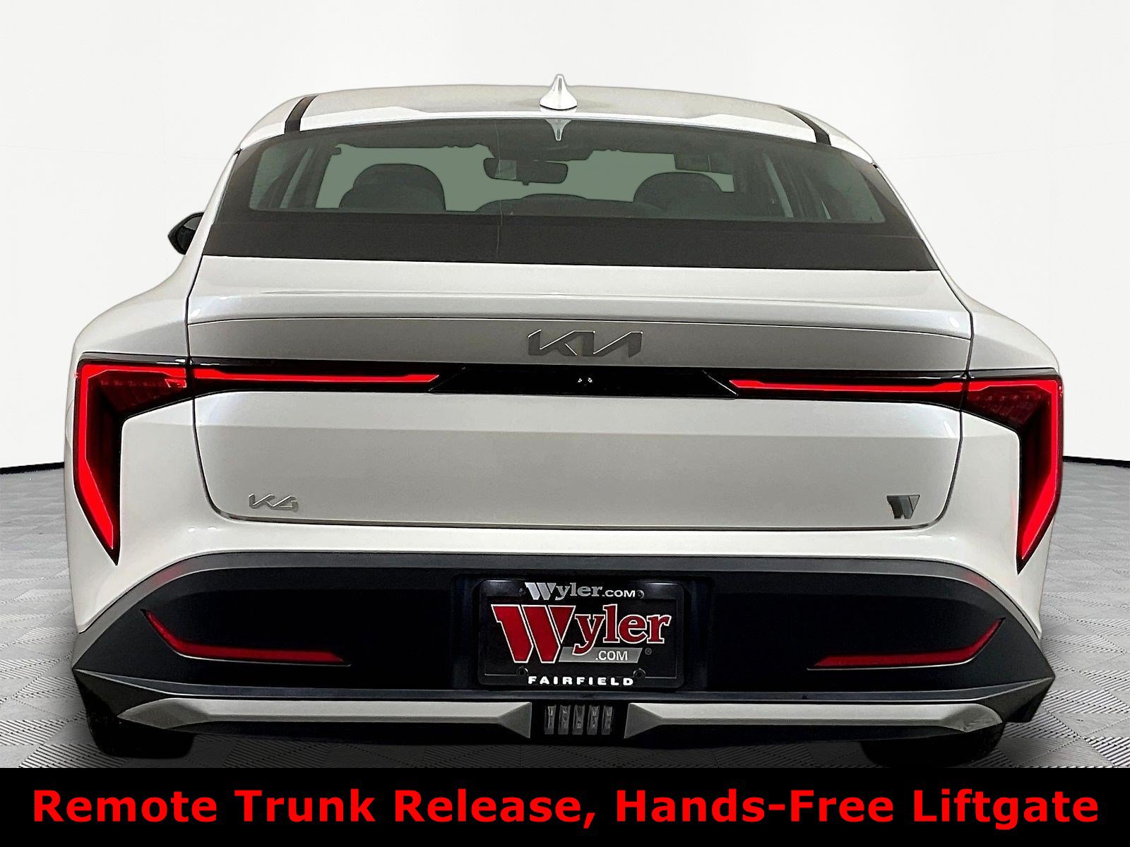 Used 2025 Kia K4 EX FWD image 5