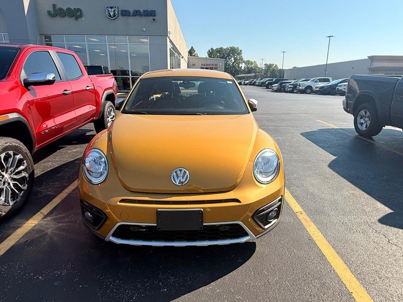 Used 2016 Volkswagen Beetle 1.8T Dune FWD image 3
