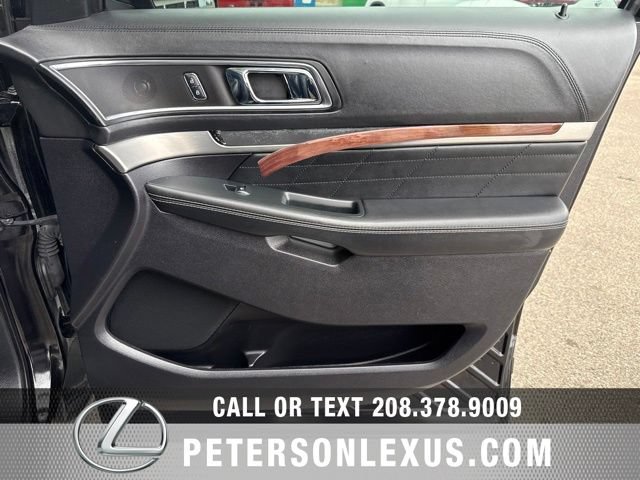 Used 2019 Ford Explorer Platinum AWD/4WD image 12