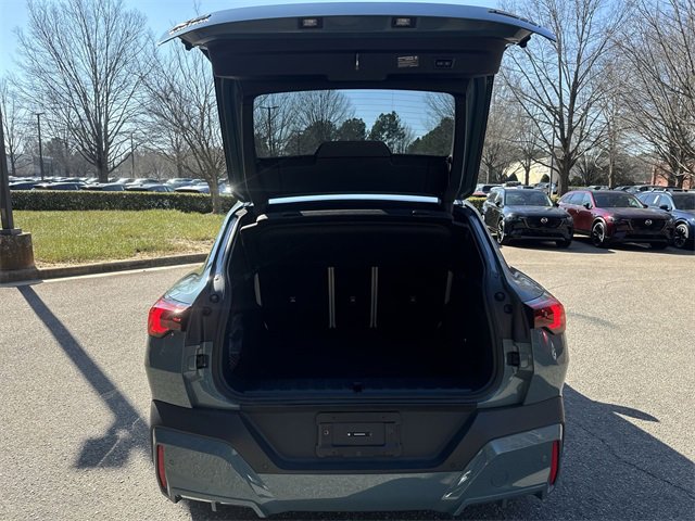 Used 2025 BMW X2 xDrive28i w/ Premium Package image 26