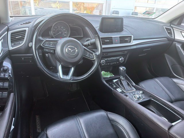 Used 2017 MAZDA MAZDA3 Touring FWD image 21