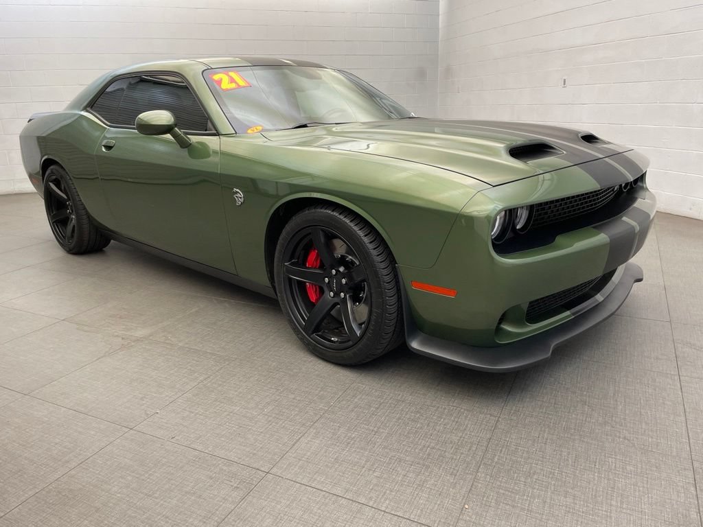 Used 2021 Dodge Challenger SRT Hellcat RWD image 5