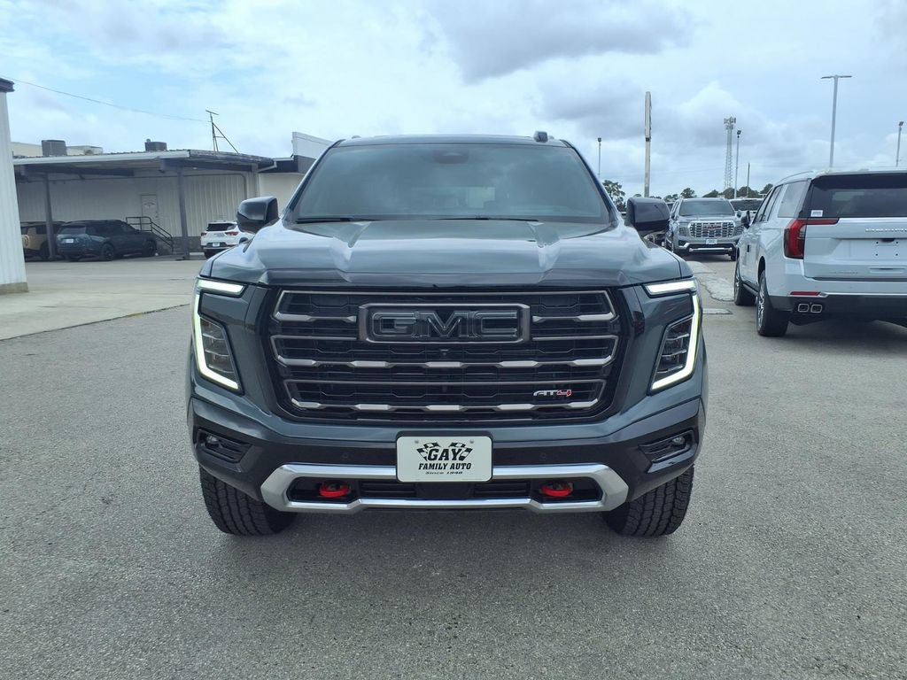 New 2026 GMC Yukon XL AT4 Ultimate w/ LPO, Illumination Package AWD/4WD image 5
