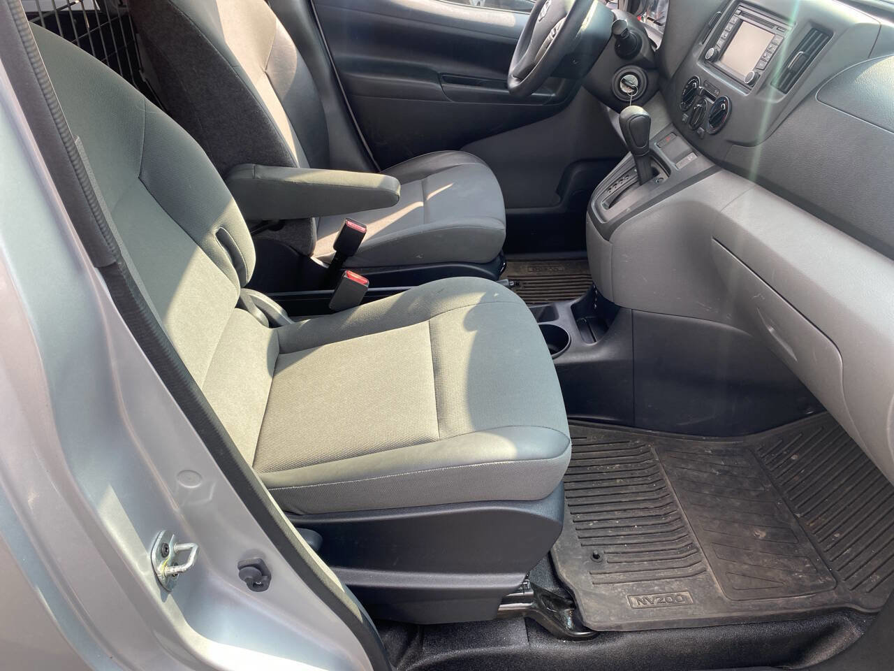 Used 2019 Nissan NV200 SV w/ Navigation Package image 24