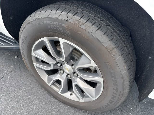 Used 2022 Chevrolet Tahoe LT w/ Luxury Package AWD/4WD image 11