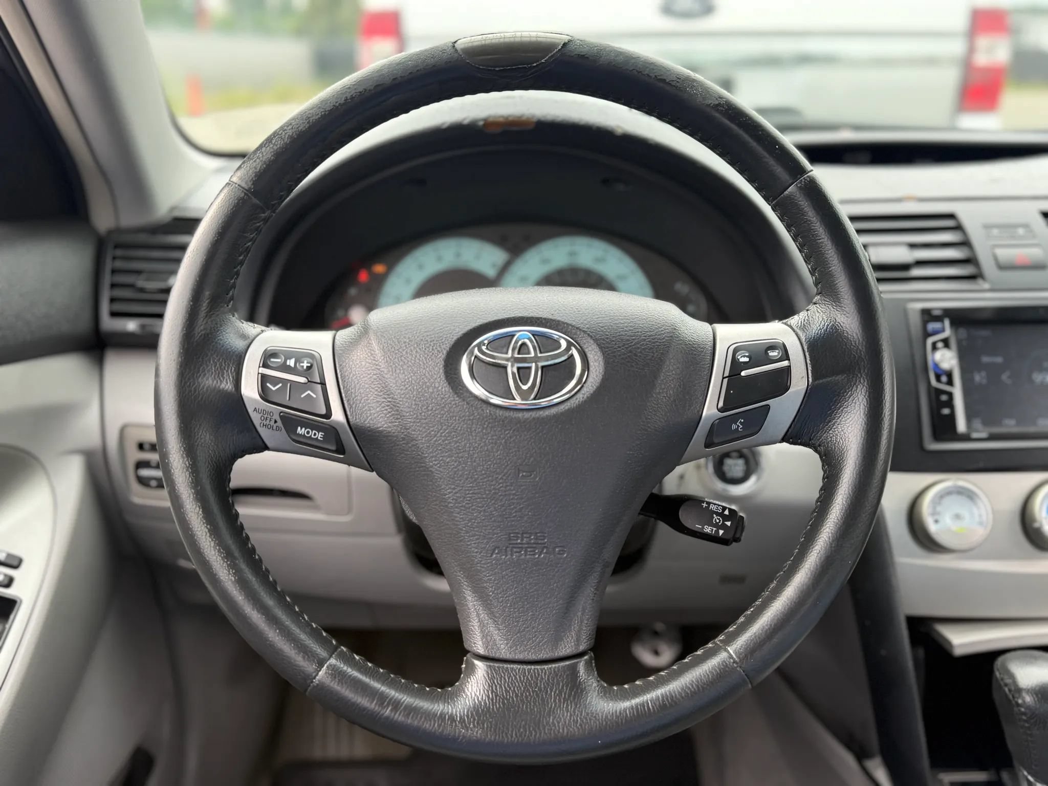 Used 2010 Toyota Camry SE FWD image 25