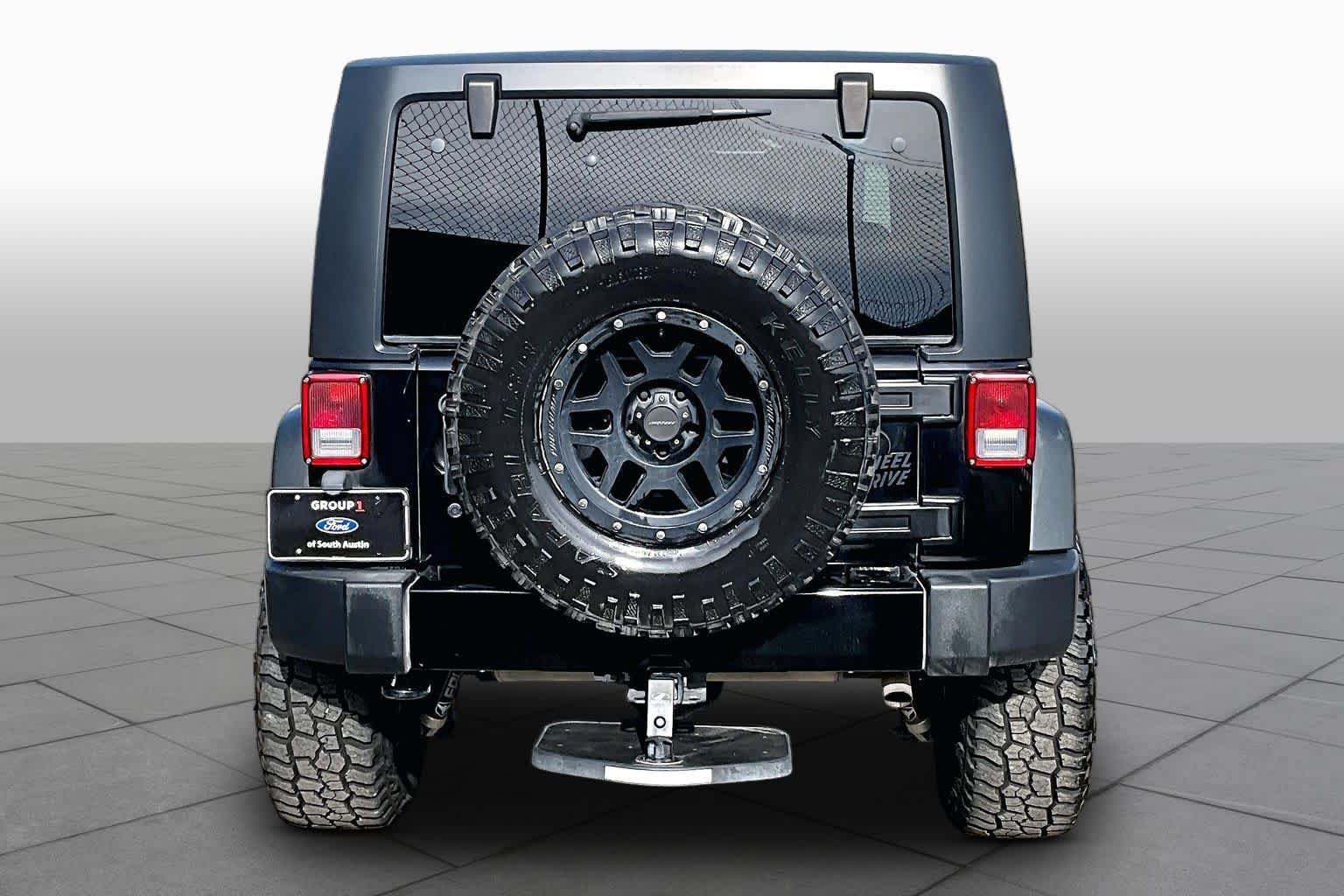 Used 2016 Jeep Wrangler Sport AWD/4WD image 7