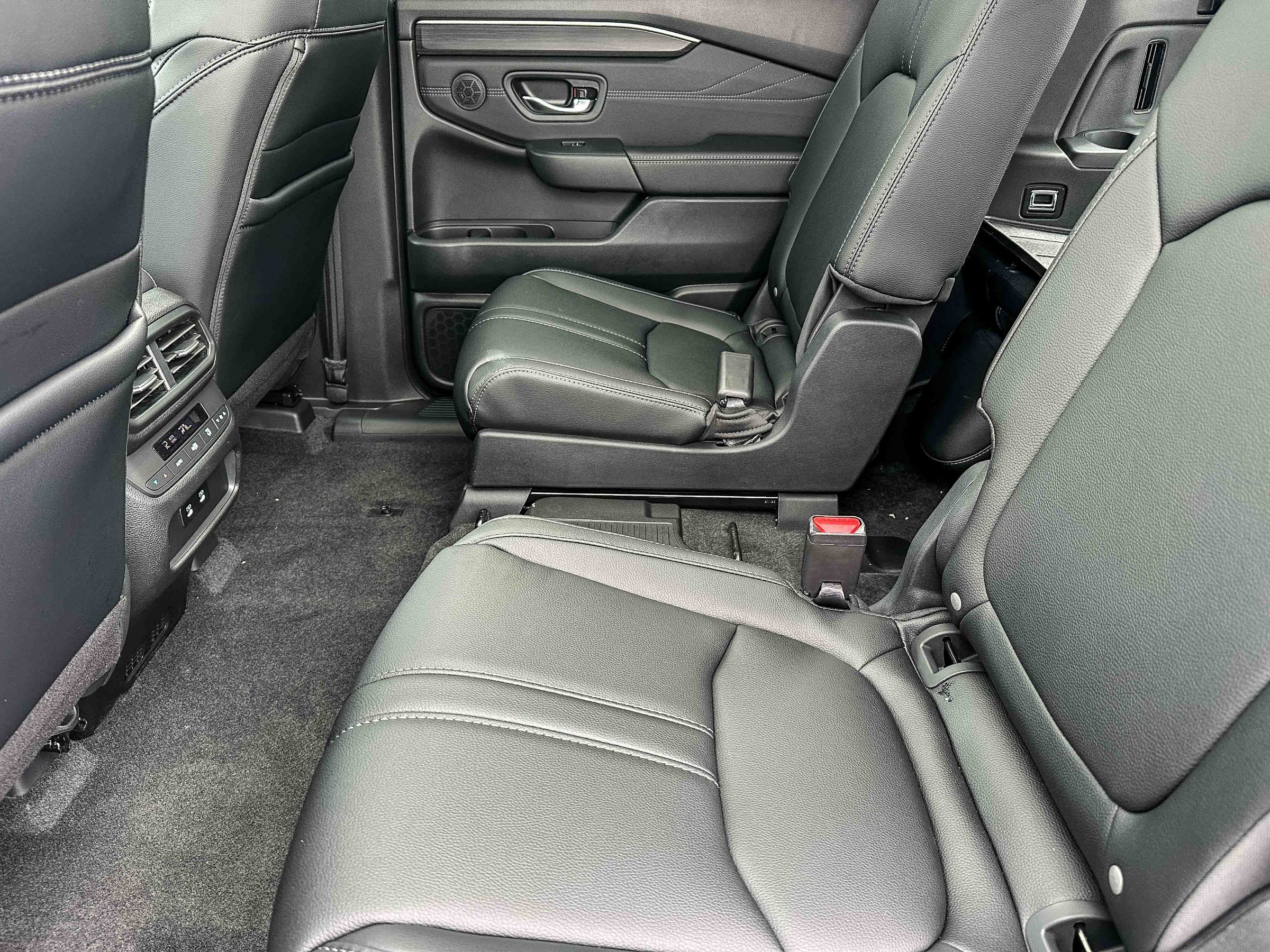 New 2026 Honda Pilot image 16