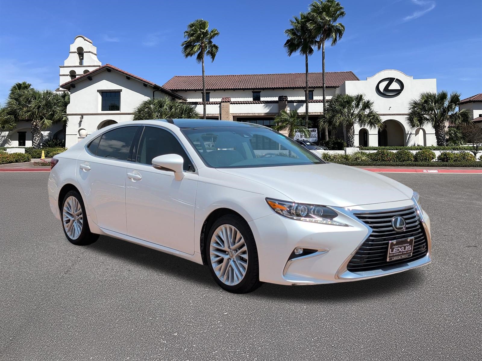 Used 2017 Lexus ES 350 w/ Ultra Luxury Package