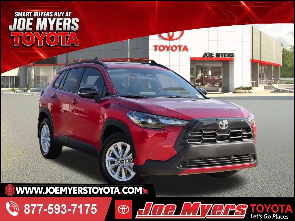 Used 2026 Toyota Corolla Cross LE