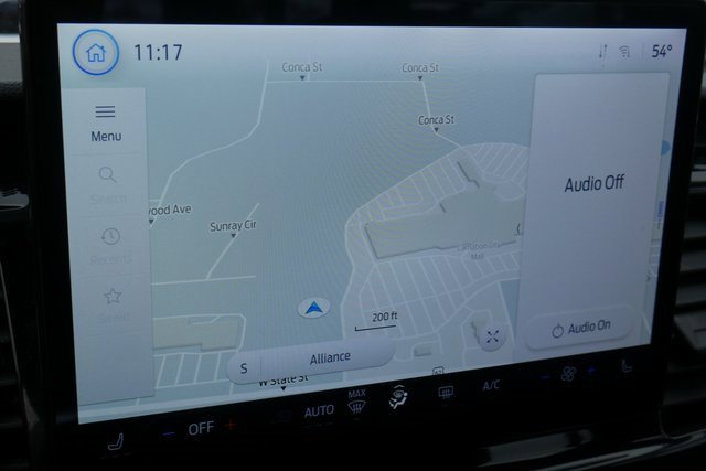 Used 2023 Ford Transit 350 XLT image 3