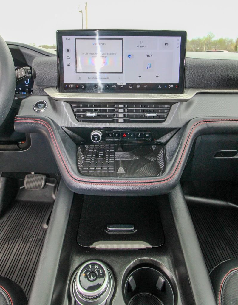 Used 2025 Ford Explorer ST-Line w/ Premium Package image 30