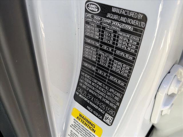 Used 2024 Land Rover Range Rover Evoque Dynamic SE image 28