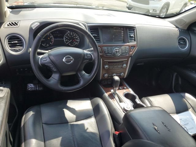 Used 2020 Nissan Pathfinder Platinum AWD/4WD image 10