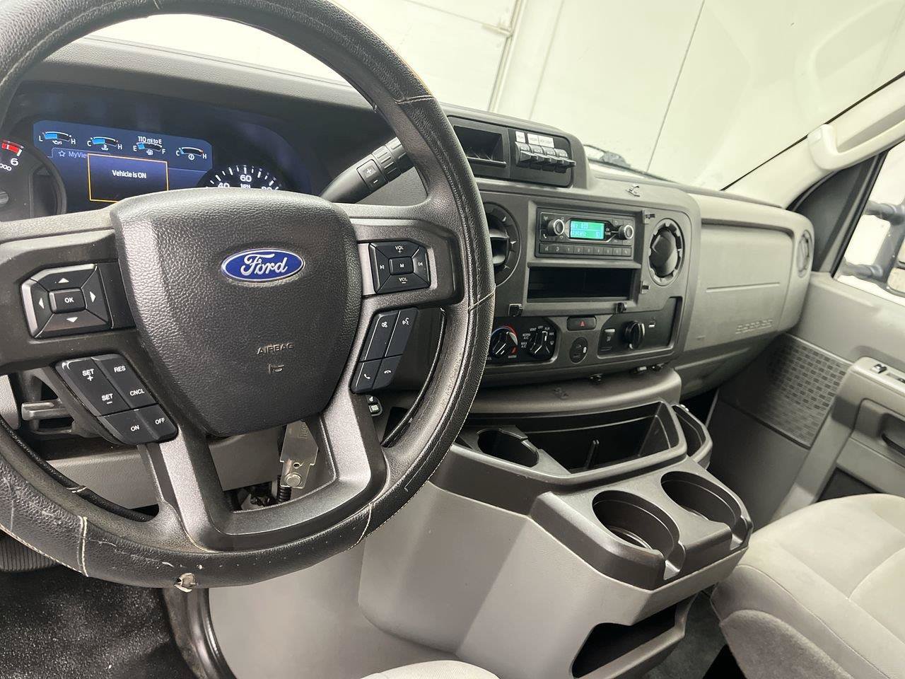 Used 2022 Ford E-350 and Econoline 350 Super Duty w/ Power Windows & Locks Group RWD image 4