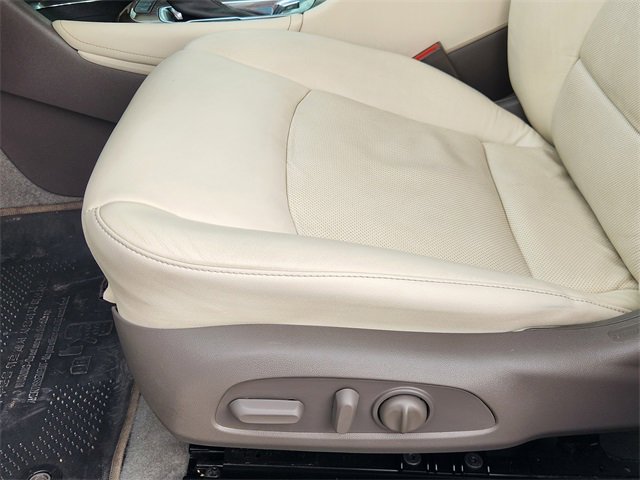 Used 2024 Chevrolet Malibu LT image 23