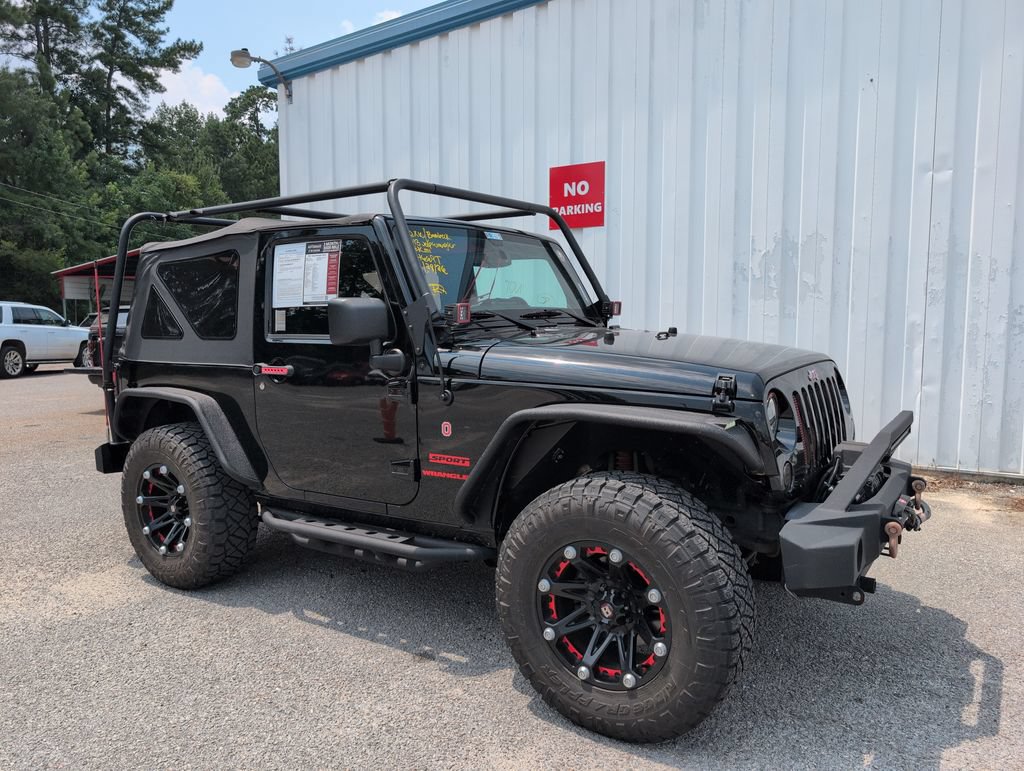 Used 2013 Jeep Wrangler Sport AWD/4WD video 1