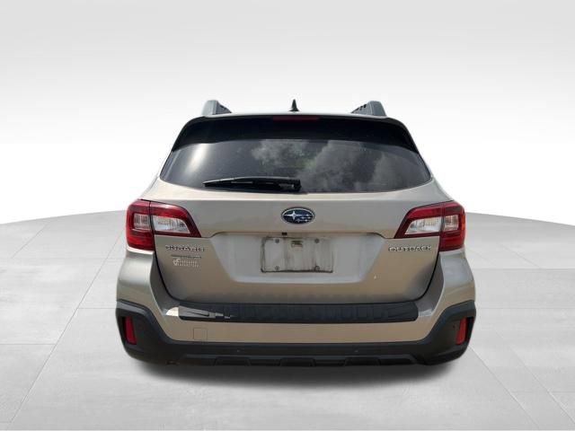 Used 2019 Subaru Outback 2.5i Limited w/ Popular Package #2 AWD/4WD image 4