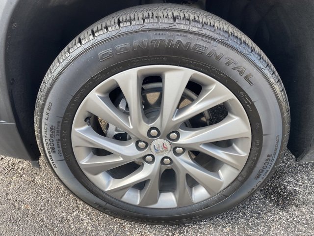 Used 2025 Buick Enclave Preferred image 43