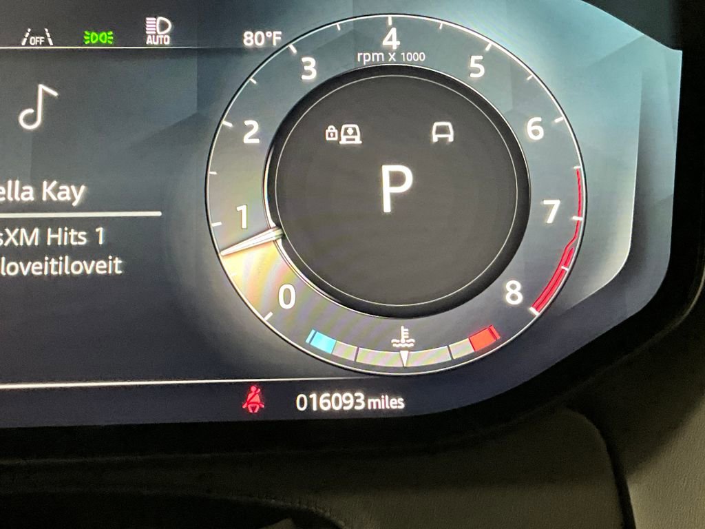 Certified 2025 Land Rover Range Rover SE AWD/4WD image 17