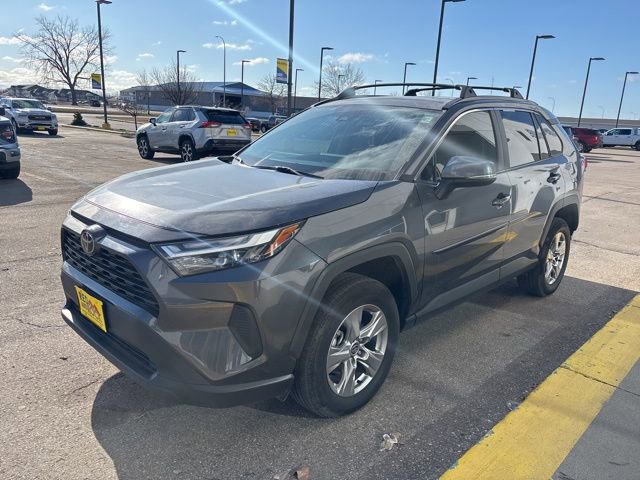 Used 2023 Toyota RAV4 XLE w/ Convenience Package image 3