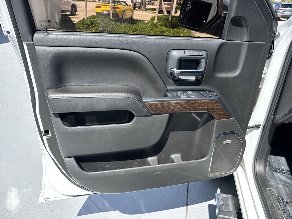 Used 2018 GMC Sierra 1500 Denali RWD image 39