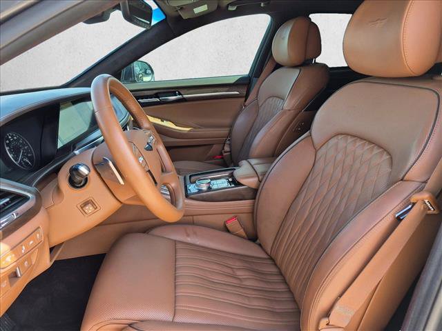 Used 2022 Genesis G90 3.3T Premium RWD image 7