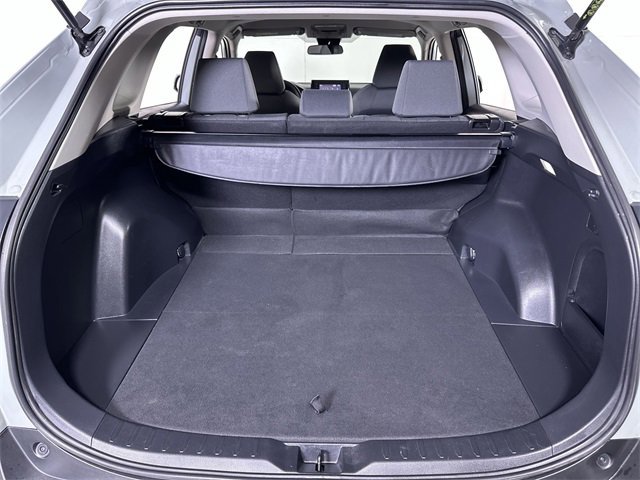 Used 2022 Toyota RAV4 XLE image 27