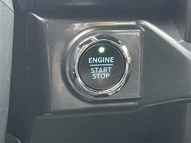 Certified 2022 Ford F150 XLT w/ Equipment Group 302A High image 26