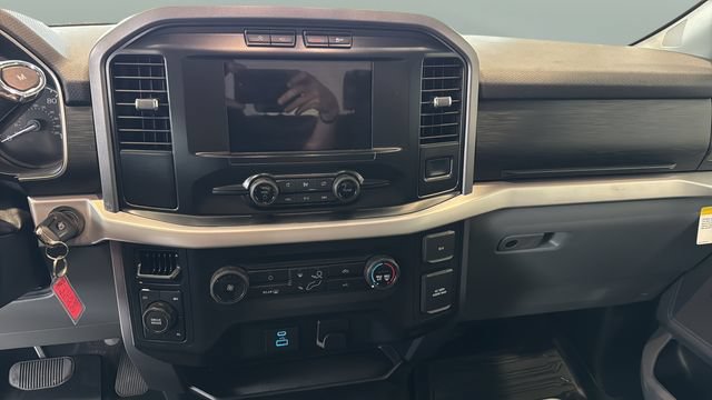 Used 2023 Ford F150 XLT w/ XTR Package AWD/4WD image 12