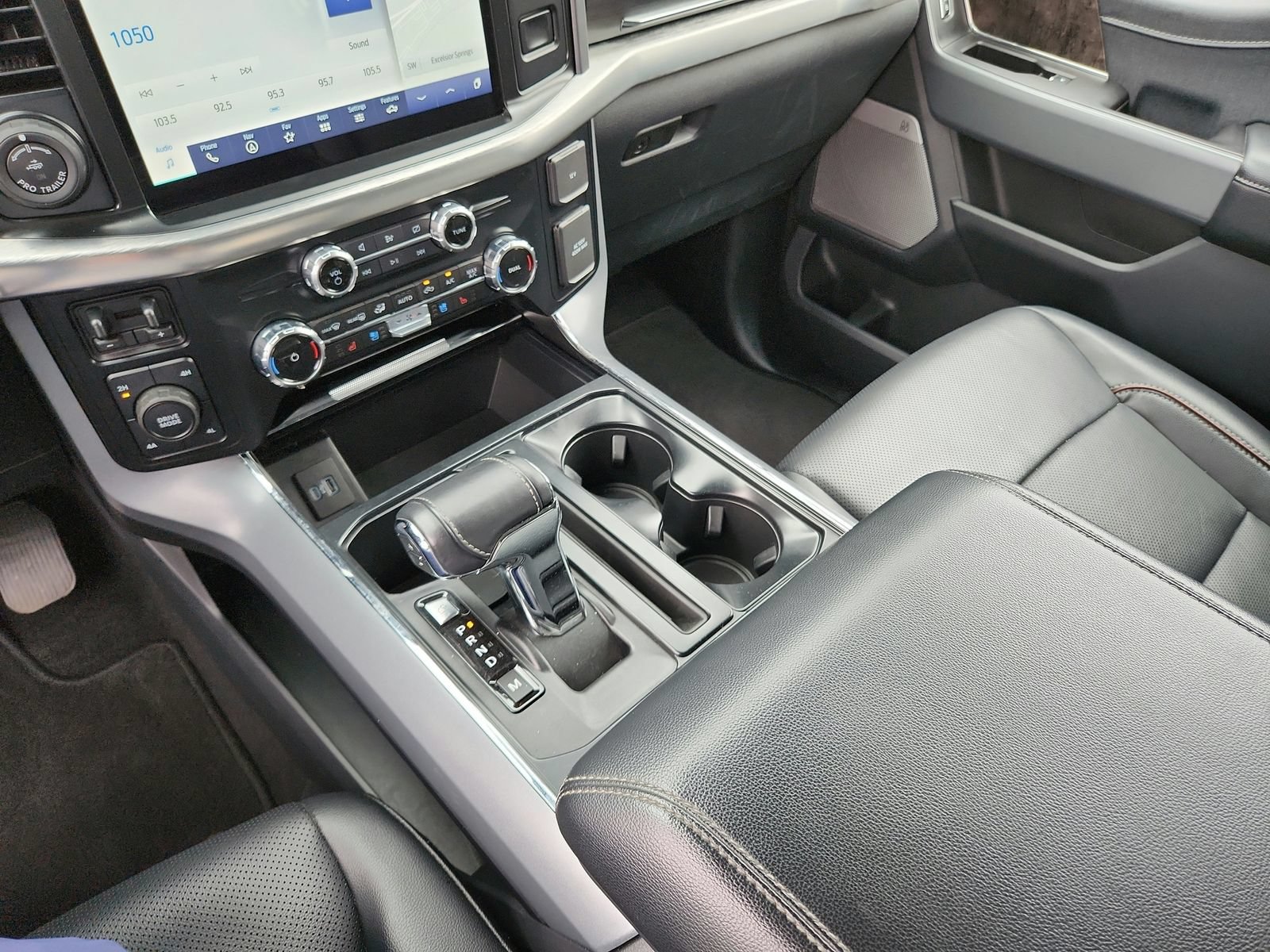 Used 2023 Ford F150 Lariat AWD/4WD image 16