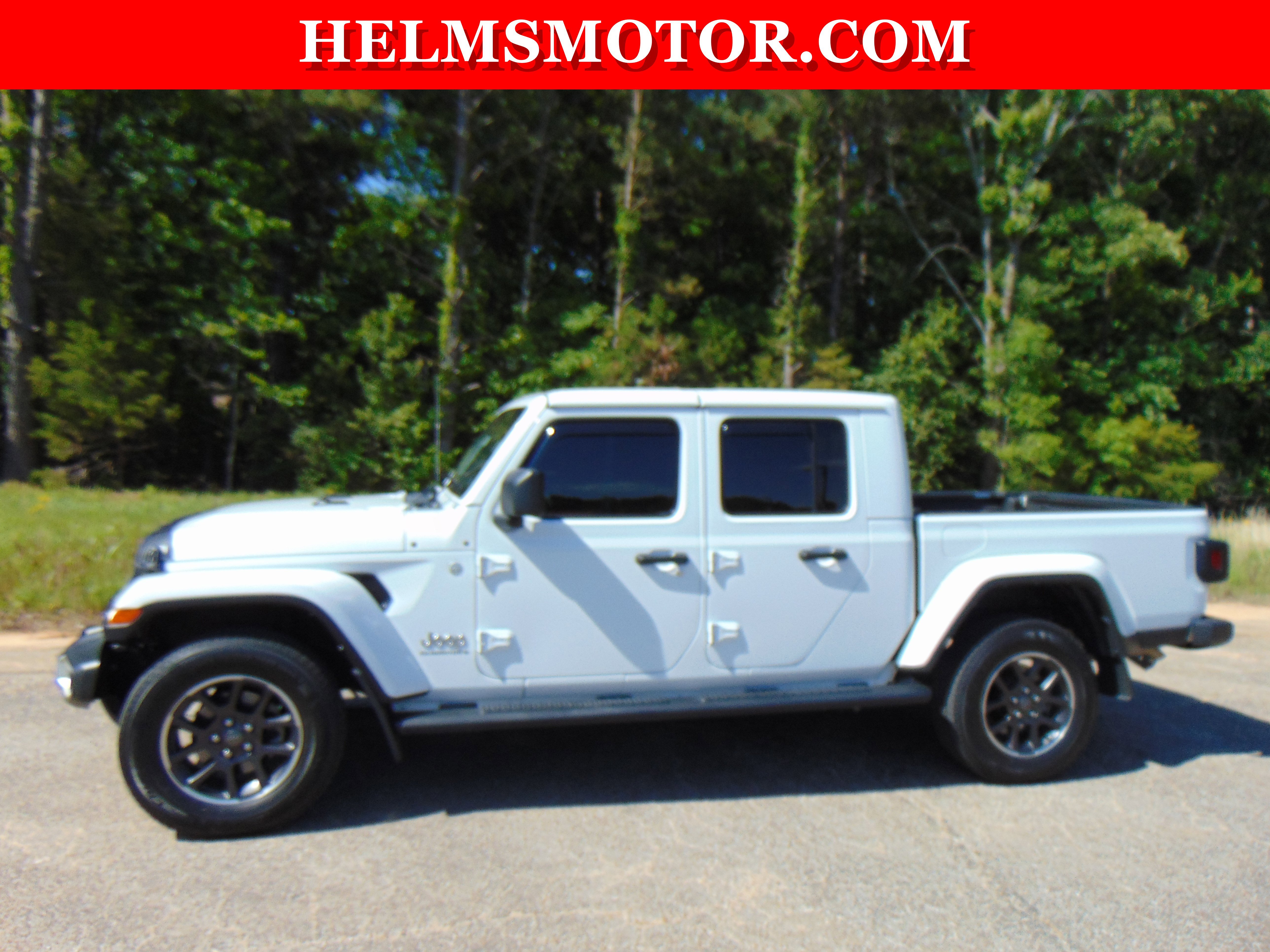 Certified 2023 Jeep Gladiator Overland AWD/4WD image 1