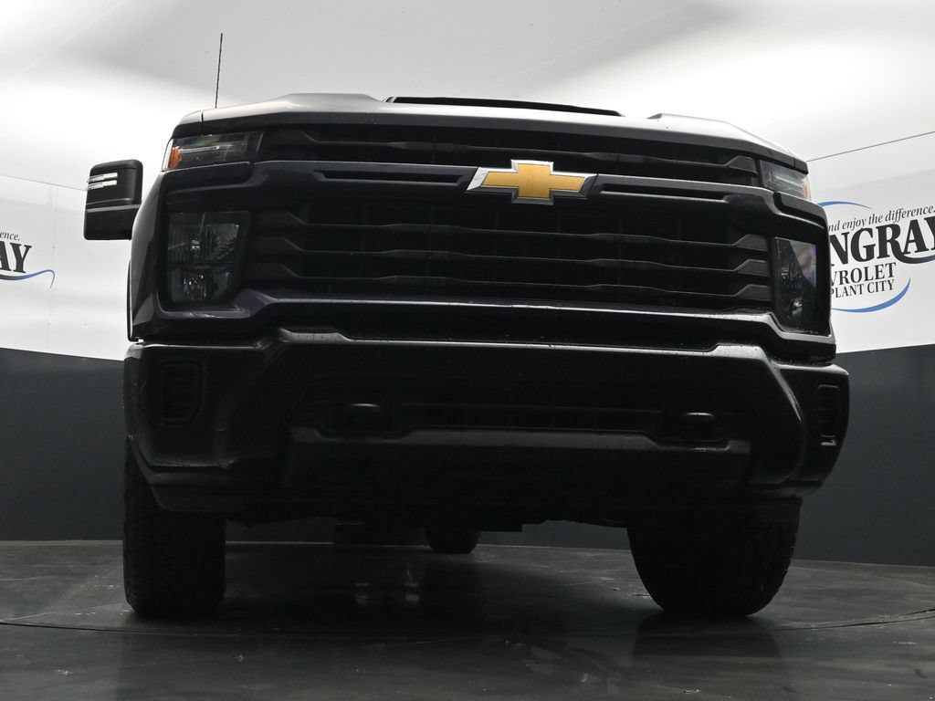 Used 2024 Chevrolet Silverado 2500 Custom w/ Custom Convenience Package AWD/4WD image 27