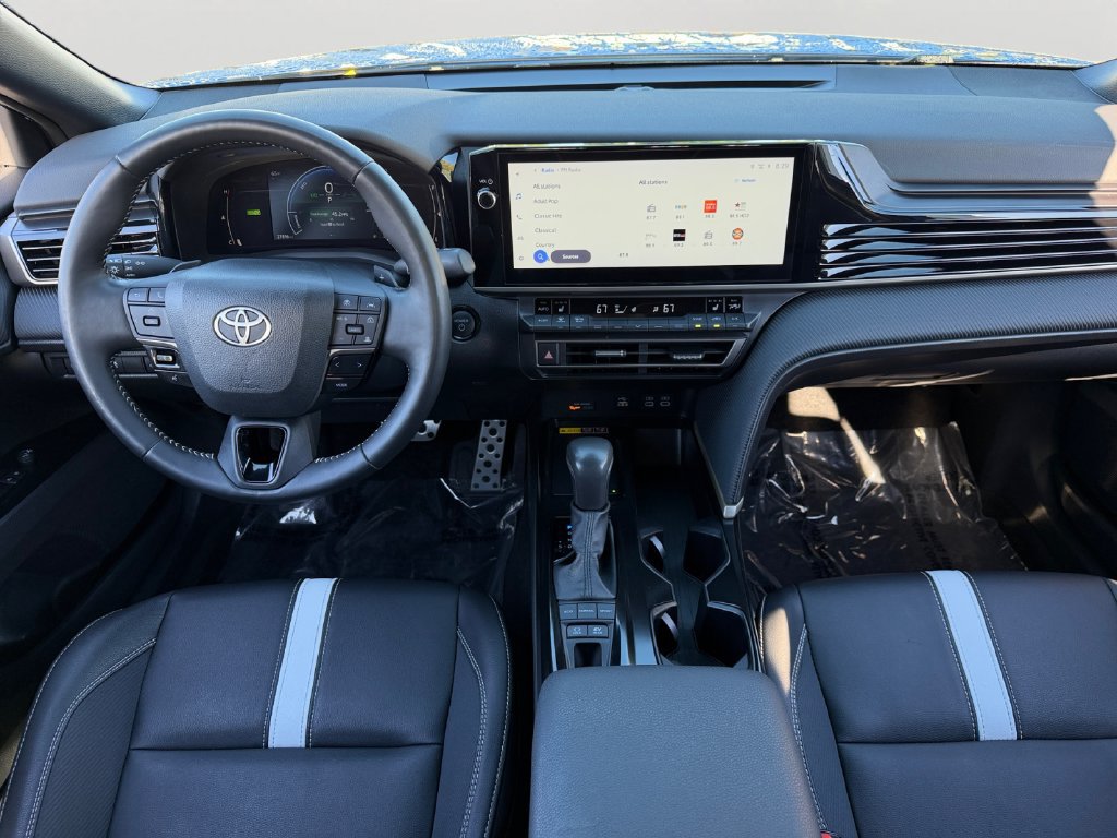 Used 2025 Toyota Camry SE w/ Multimedia Upgrade Package AWD/4WD image 11