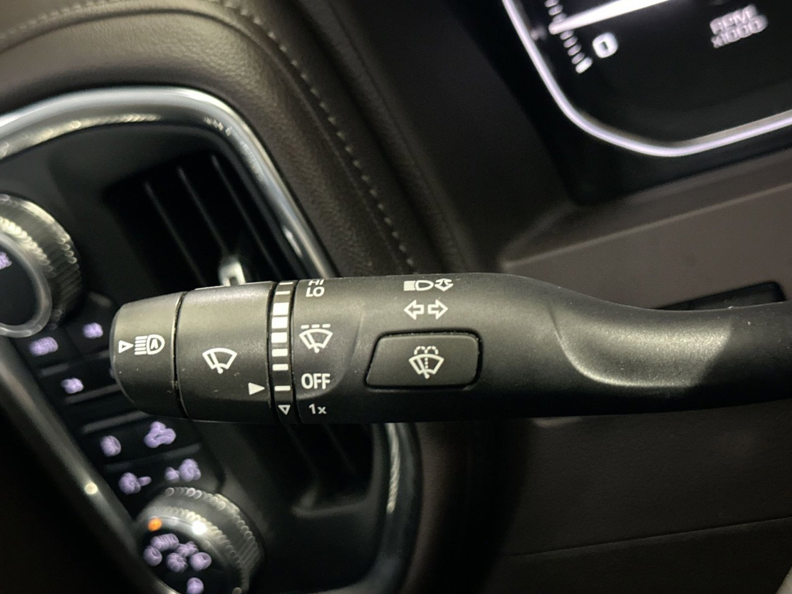 Used 2022 GMC Sierra 2500 Denali w/ Denali Ultimate Package image 29