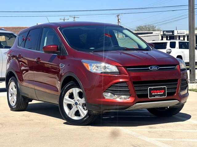 Used 2015 Ford Escape SE image 3